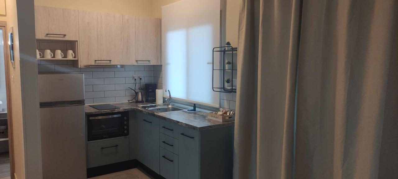 Varkes Suites 1 Nea Poteidaia Bagian luar foto
